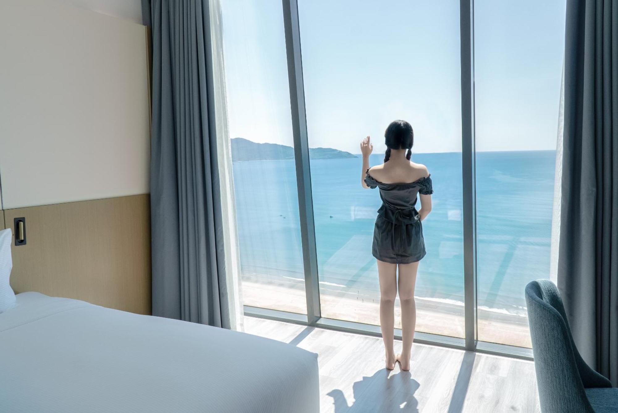 Awaken Da Nang Hotel Εξωτερικό φωτογραφία