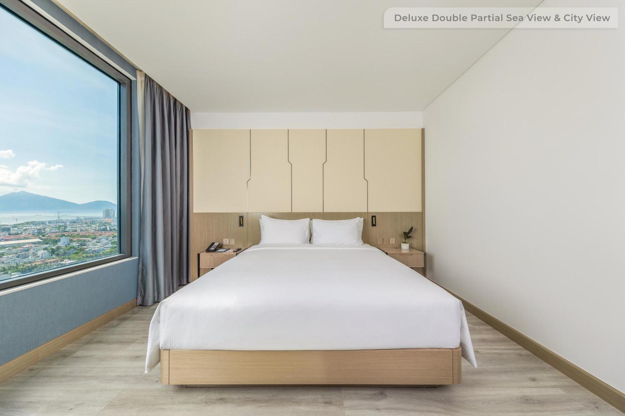 Awaken Da Nang Hotel Εξωτερικό φωτογραφία